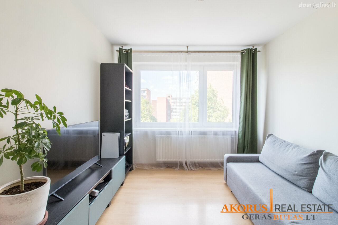 Продается 3 комнатная квартира Vilniuje, Žirmūnuose, Kalvarijų g.