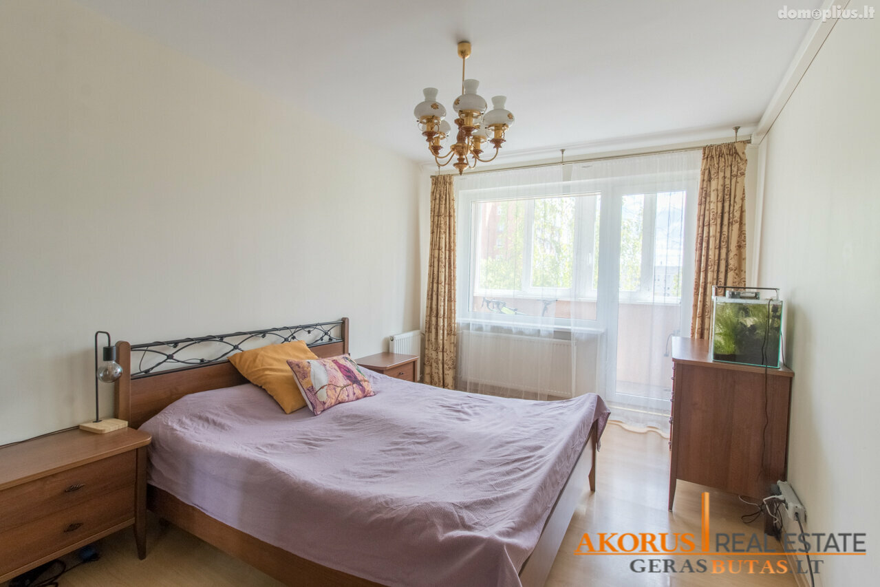 Продается 3 комнатная квартира Vilniuje, Žirmūnuose, Kalvarijų g.