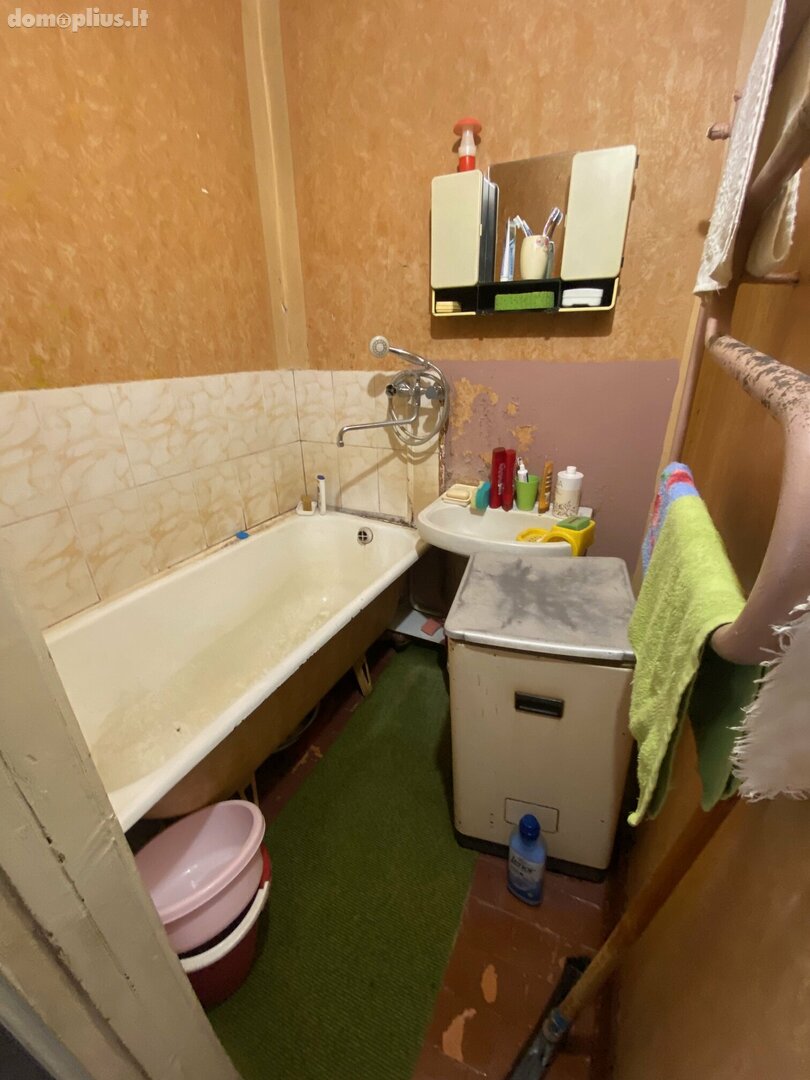 Продается 2 комнатная квартира Druskininkų sav., Druskininkuose, Šiltnamių g.
