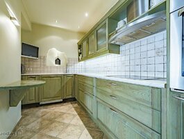 Продается 4 комнатная квартира Vilniuje, Antakalnyje, Nemenčinės pl.