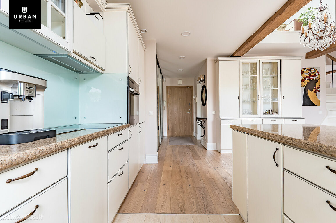 Продается 3 комнатная квартира Vilniuje, Senamiestyje, Šv. Stepono g.