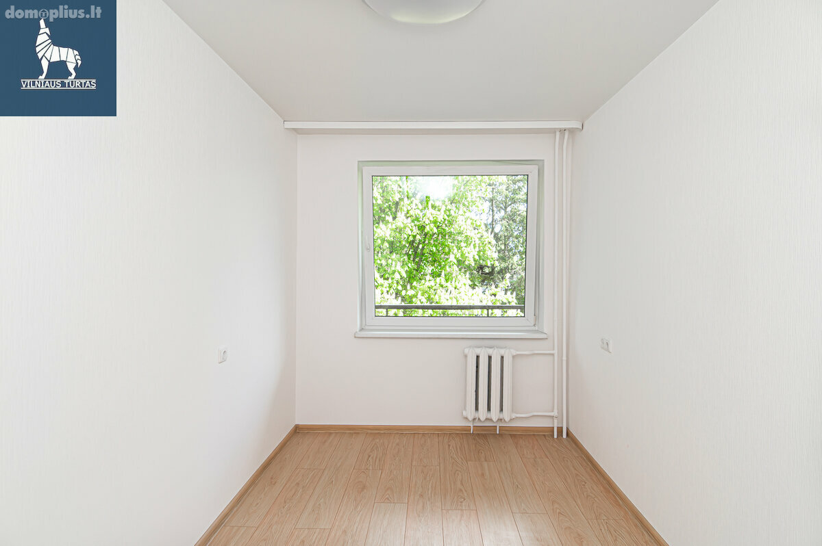 Продается 4 комнатная квартира Vilniuje, Žirmūnuose, Žirmūnų g.