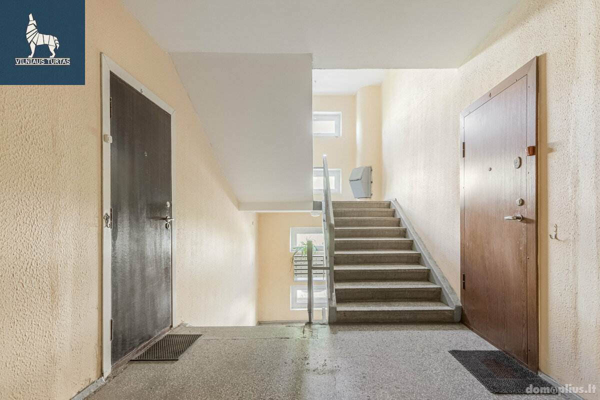Продается 4 комнатная квартира Vilniuje, Fabijoniškėse, P. Žadeikos g.