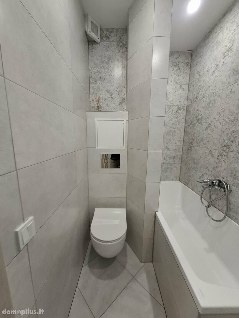 Parduodamas 2 kambarių butas Vilniuje, Žemieji Paneriai, Vaduvos g.