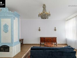 3 kambarių butas Kaune, Senamiestyje, D. Poškos g.