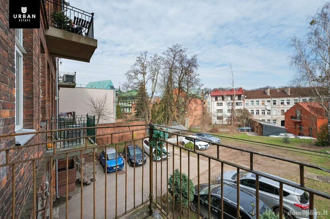 Parduodamas 3 kambarių butas Kaune, Senamiestyje, D. Poškos g.