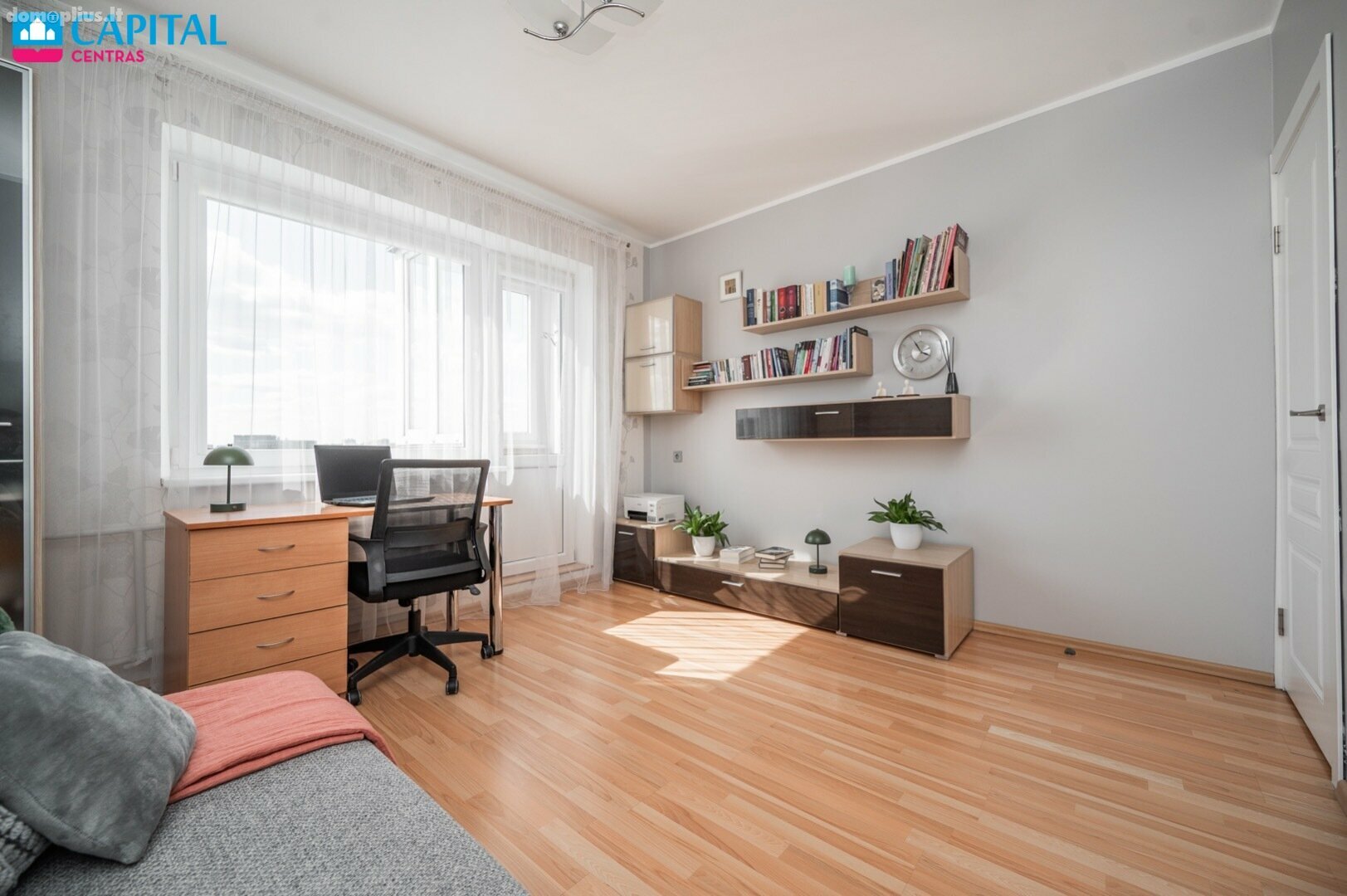 Parduodamas 3 kambarių butas Vilniuje, Fabijoniškėse, P. Žadeikos g.