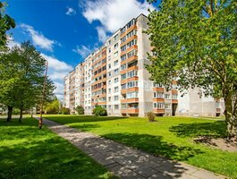 2 kambarių butas Šiauliuose, Dainiuose, Dainų g.