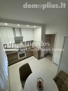 Parduodamas 2 kambarių butas Klaipėdoje, Bandužiuose, Jūrininkų pr.
