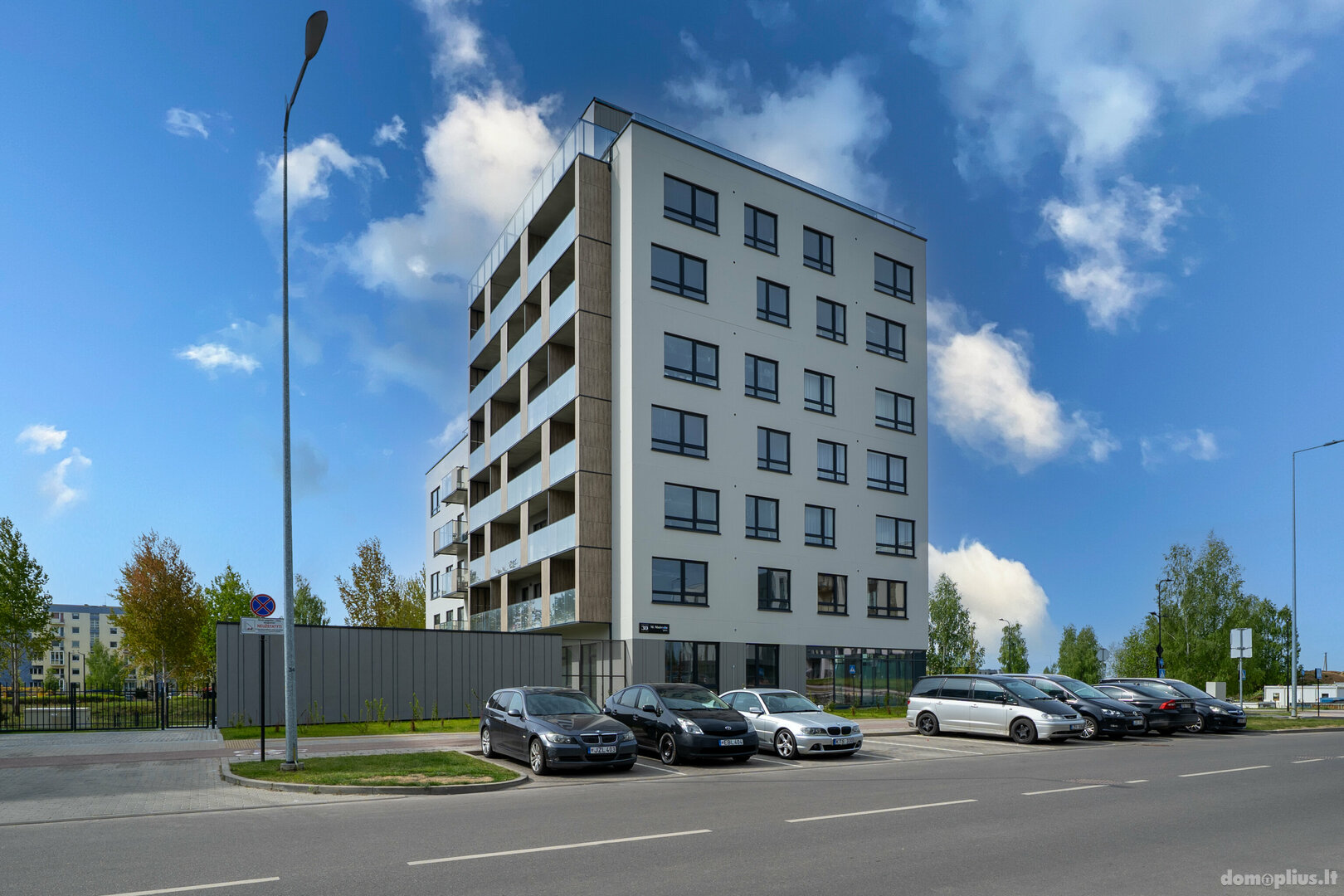Parduodamas 2 kambarių butas Vilniuje, Pilaitėje, M. Mažvydo g.