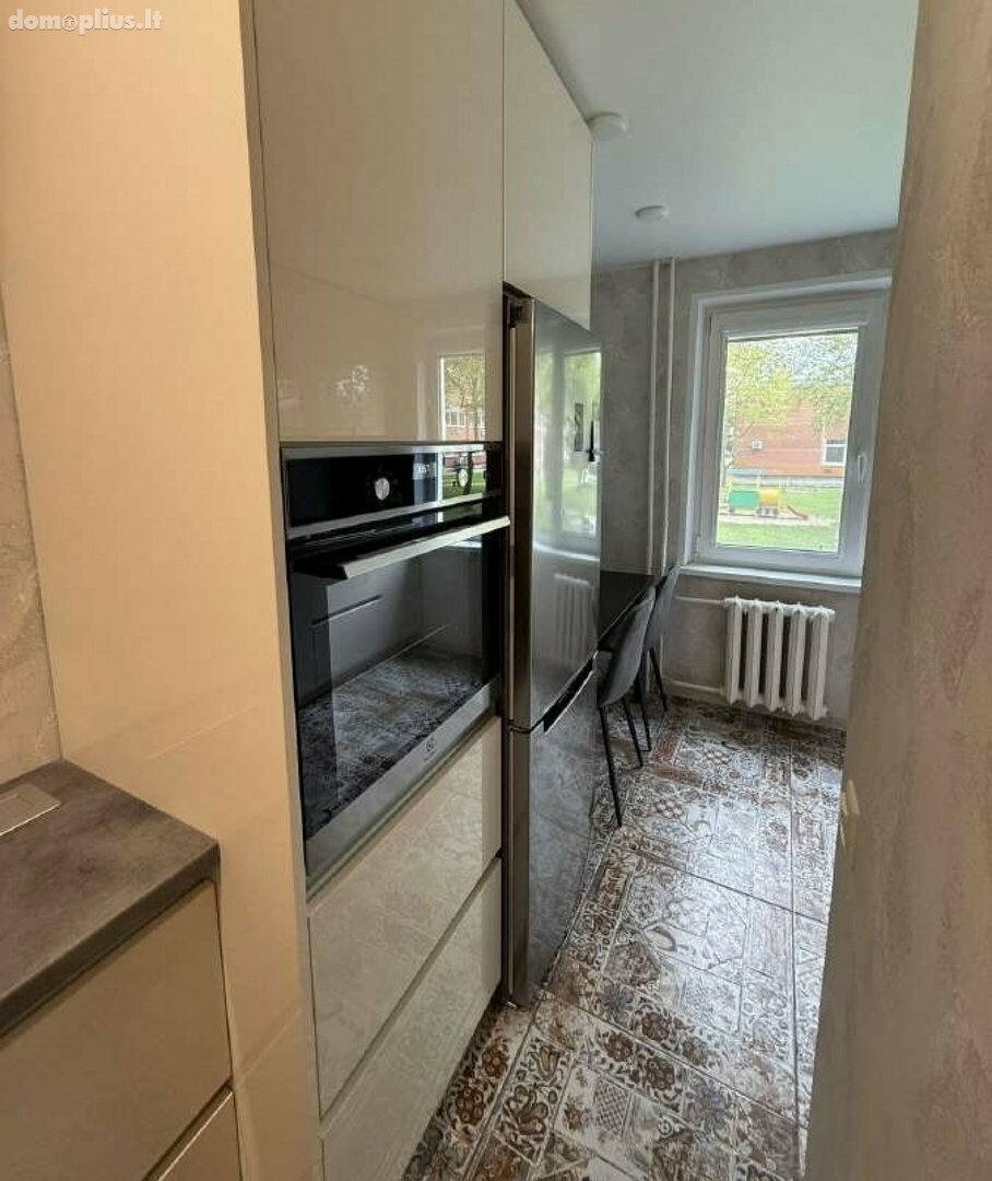 Parduodamas 2 kambarių butas Klaipėdoje, Žvejybos uostas, Žardininkų g.