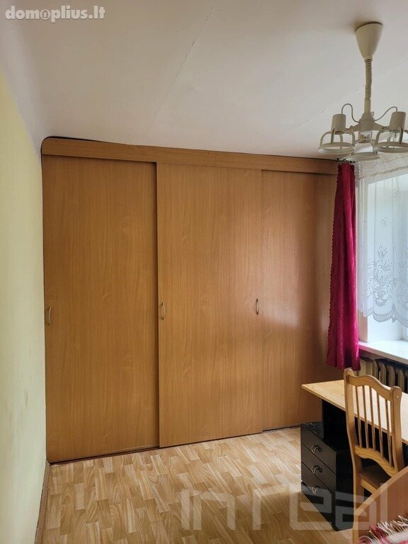 2 kambarių buto nuoma Šiauliuose, Centre, S. Šalkauskio g.