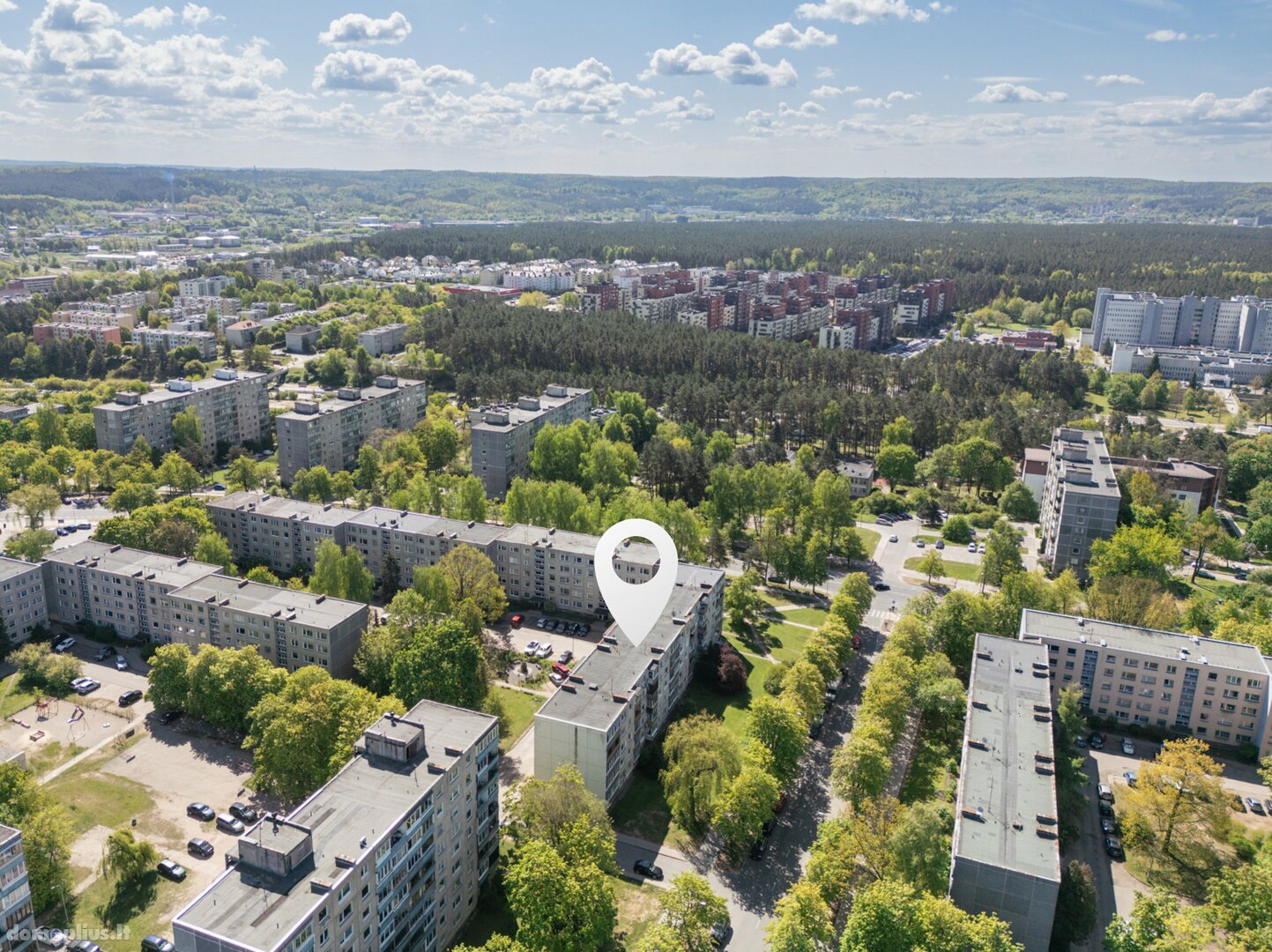 Parduodamas 3 kambarių butas Vilniuje, Lazdynuose, Žėručio g.