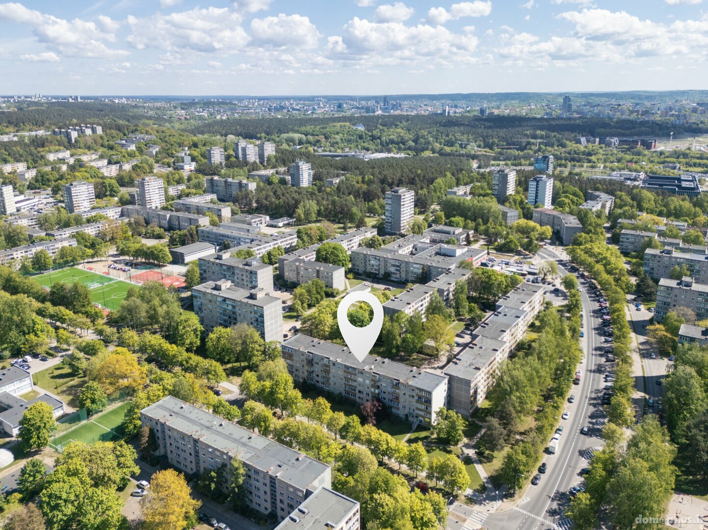 Parduodamas 3 kambarių butas Vilniuje, Lazdynuose, Žėručio g.