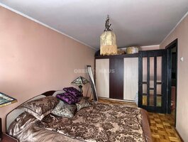 Parduodamas 2 kambarių butas Šiauliuose, Zokniuose, Radviliškio g.
