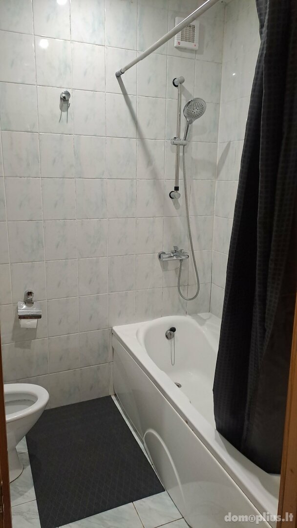 2 kambarių buto nuoma Vilniuje, Lazdynuose, Jonažolių g.