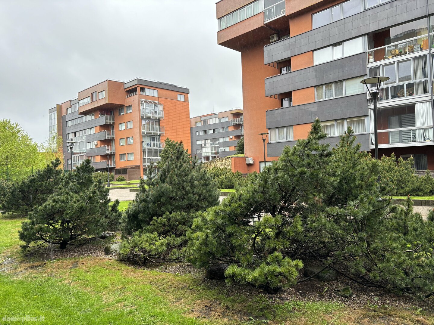 Parduodamas 2 kambarių butas Klaipėdoje, Vėtrungėje, Birutės g.