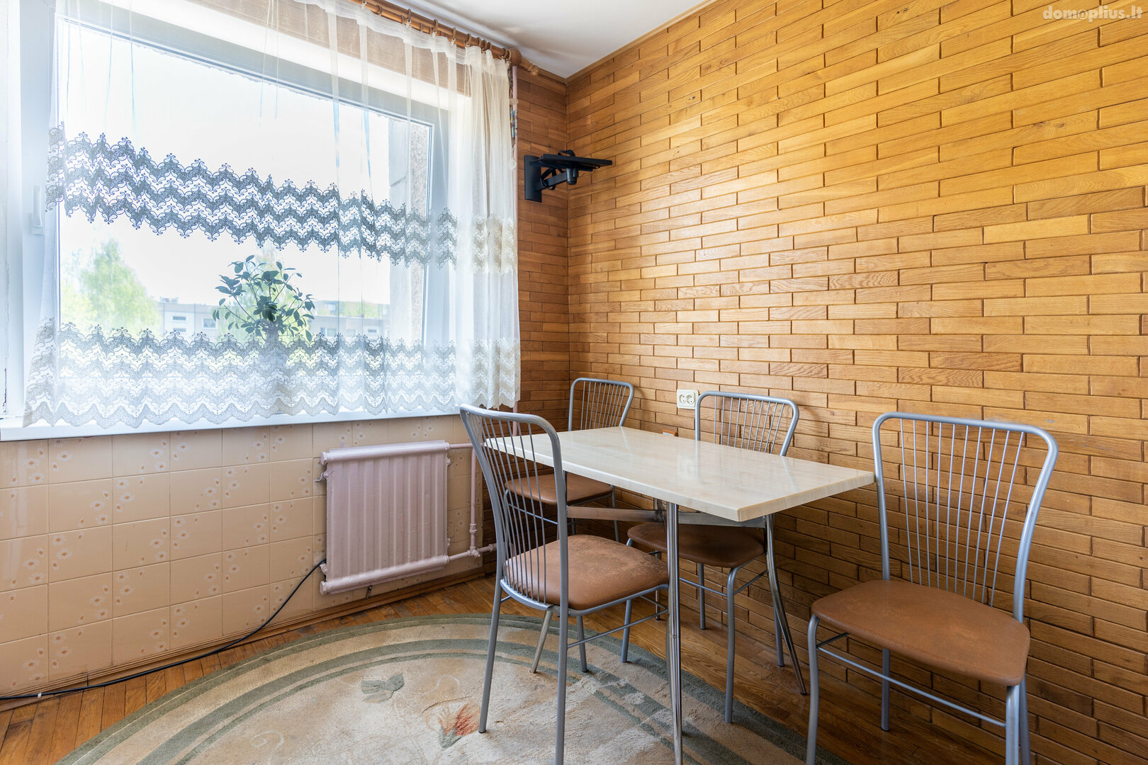 Продается 3 комнатная квартира Vilniuje, Justiniškėse, Taikos g.