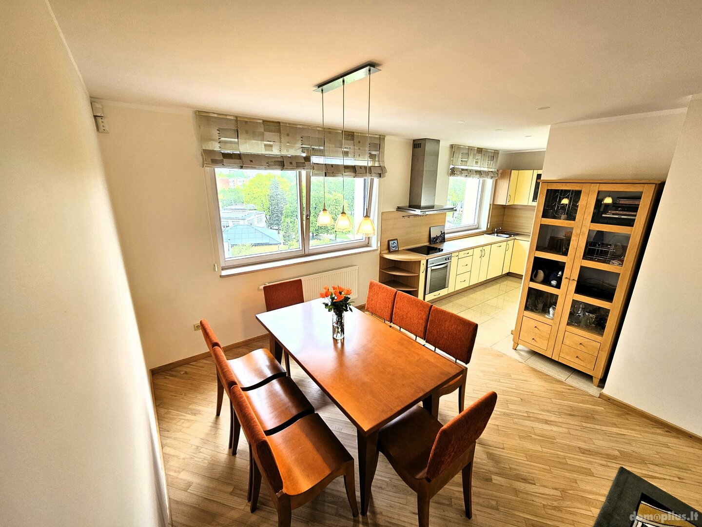 Сдаю 3 комнатную квартиру Kaune, Žaliakalnyje, Saulės g.