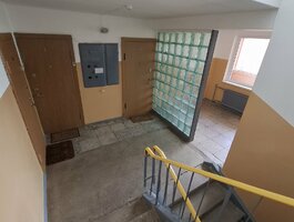 Продается 2 комнатная квартира Šiauliuose, Žaliūkiuose, Tilžės g.