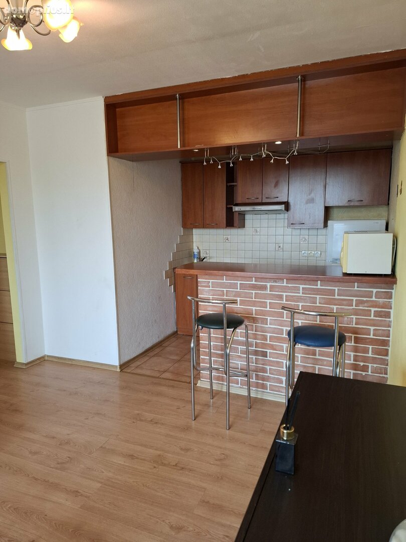 Parduodamas 2 kambarių butas Šiauliuose, Žaliūkiuose, Tilžės g.