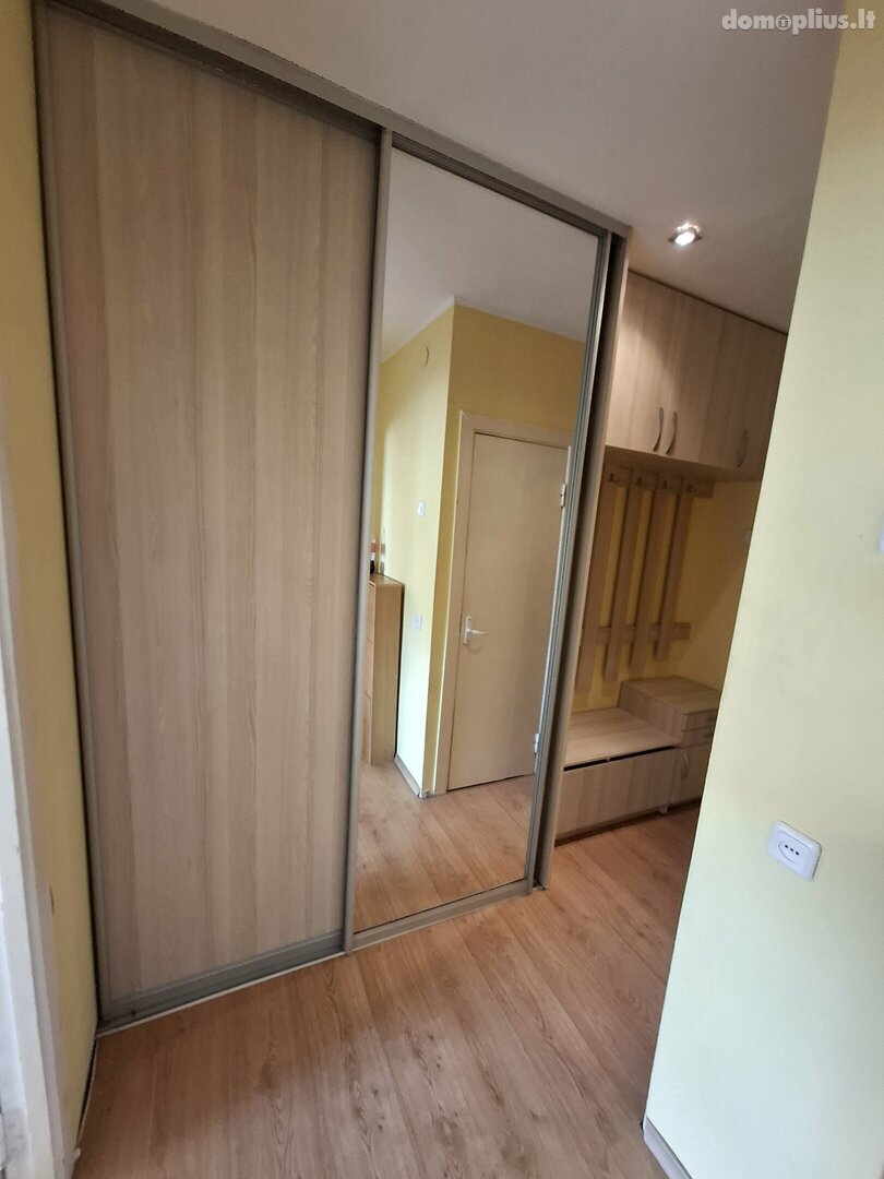 Parduodamas 2 kambarių butas Šiauliuose, Žaliūkiuose, Tilžės g.