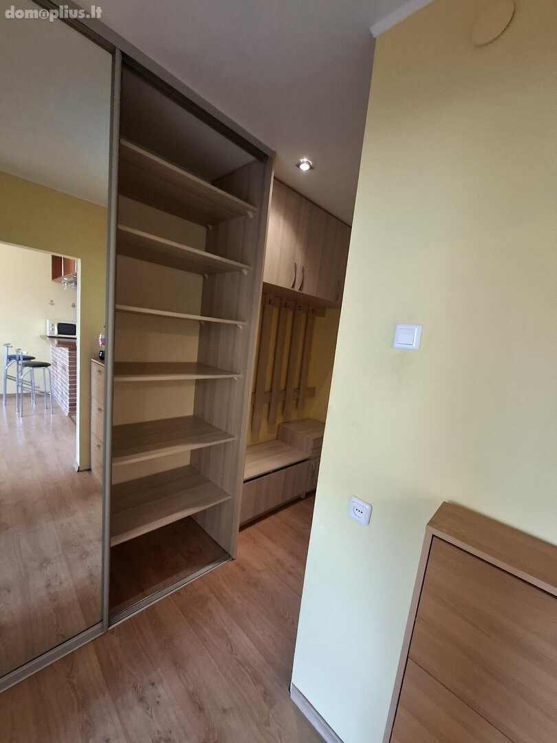 Parduodamas 2 kambarių butas Šiauliuose, Žaliūkiuose, Tilžės g.