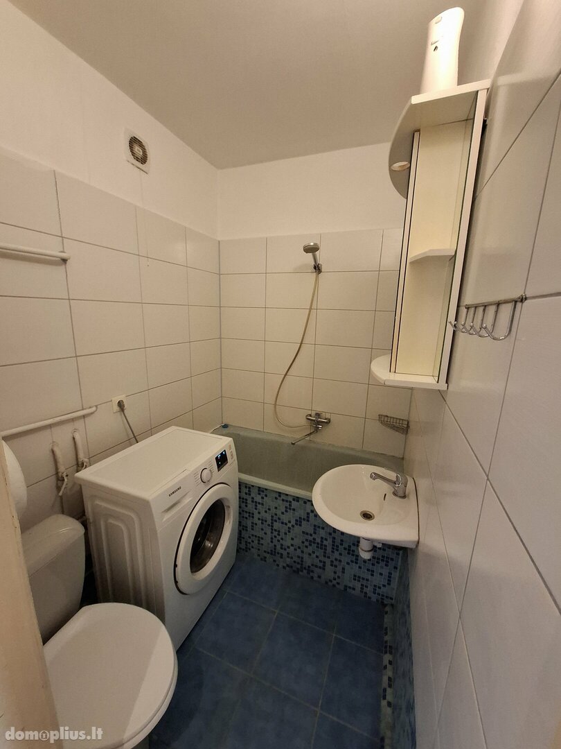 Parduodamas 2 kambarių butas Šiauliuose, Žaliūkiuose, Tilžės g.