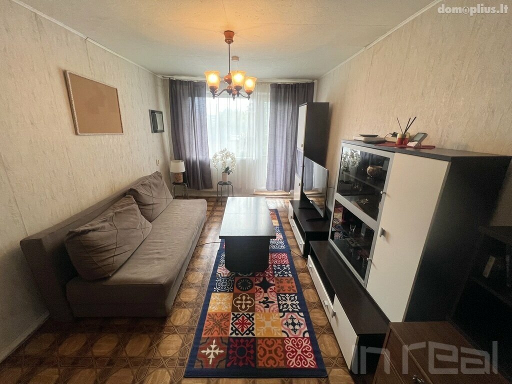 Parduodamas 2 kambarių butas Šiauliuose, Žaliūkiuose
