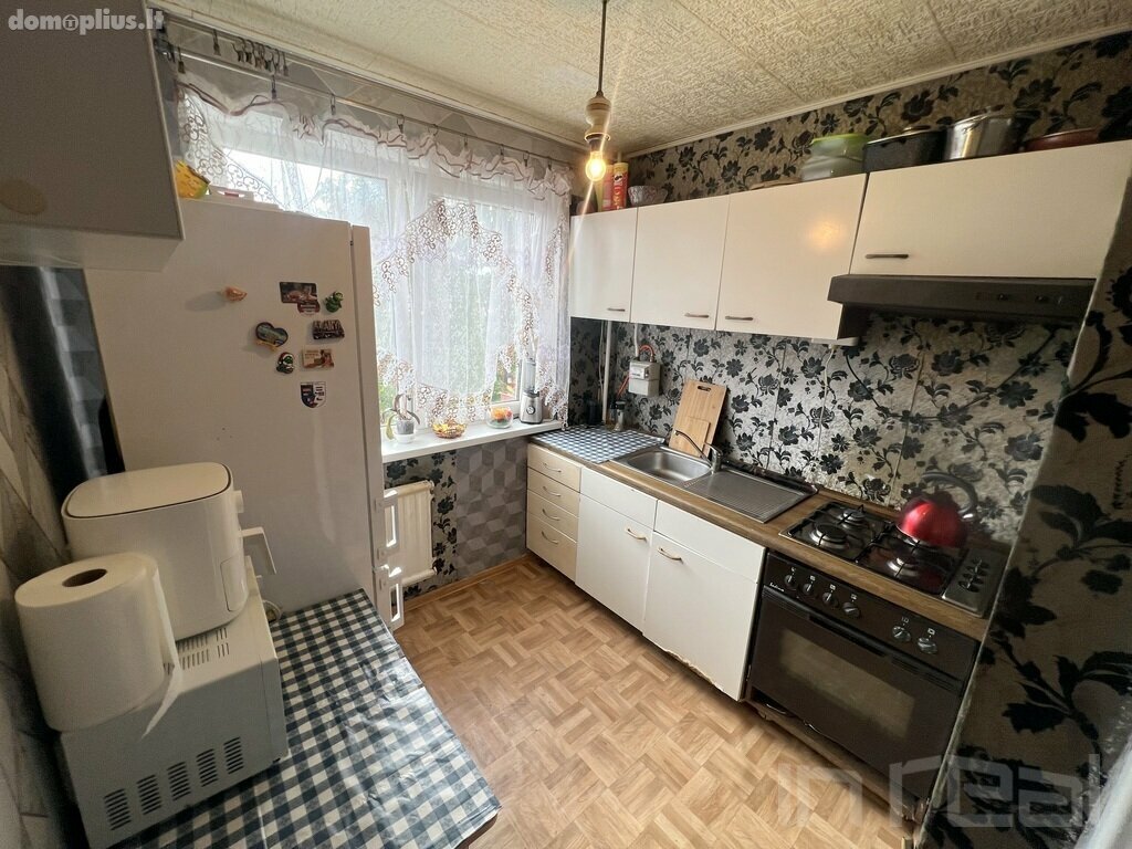 Parduodamas 2 kambarių butas Šiauliuose, Žaliūkiuose