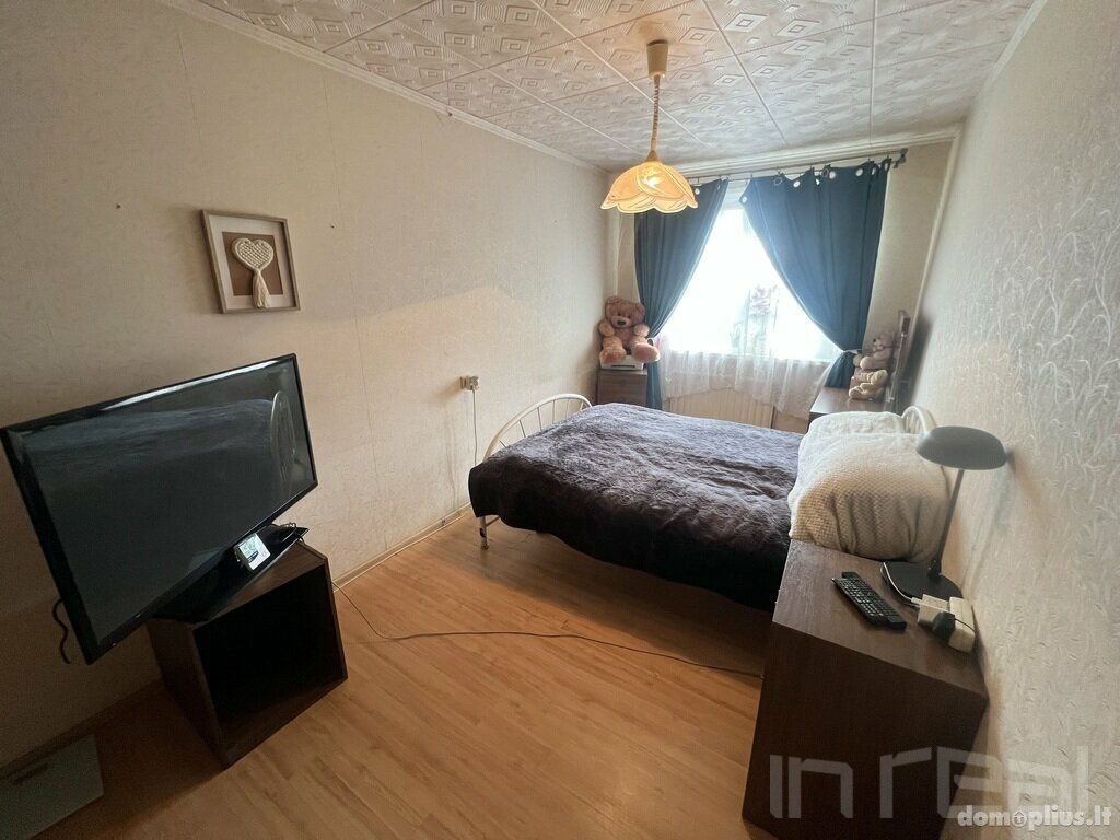 Parduodamas 2 kambarių butas Šiauliuose, Žaliūkiuose