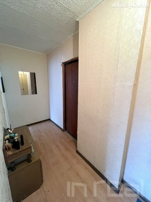 Parduodamas 2 kambarių butas Šiauliuose, Žaliūkiuose