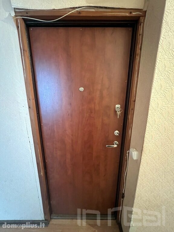 Parduodamas 2 kambarių butas Šiauliuose, Žaliūkiuose