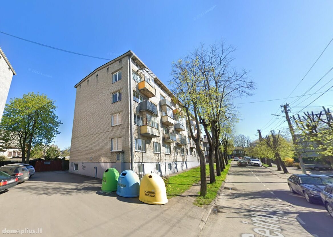 Parduodamas 3 kambarių butas Kaune, Žaliakalnyje, Seinų g.