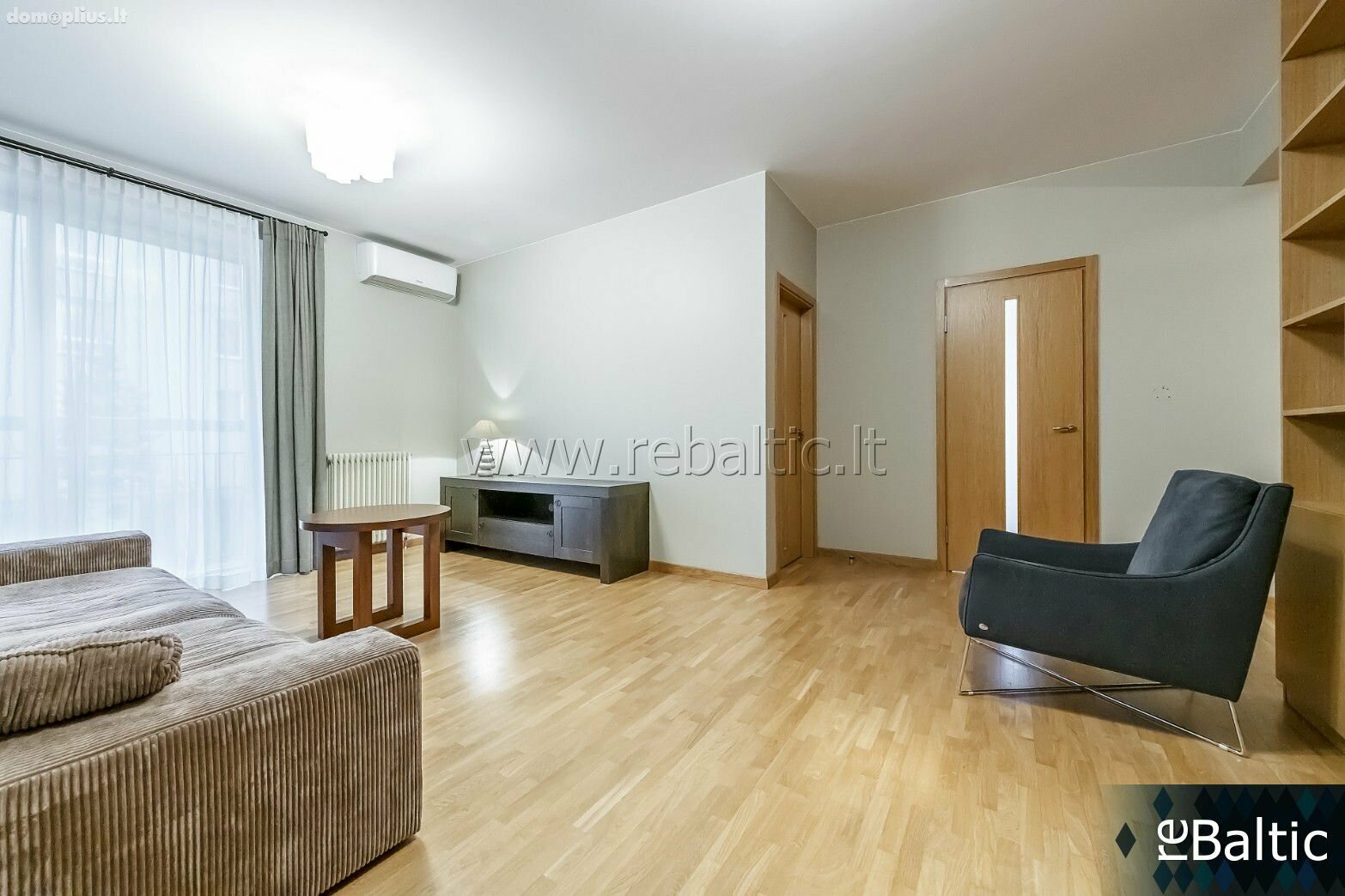 Parduodamas 4 kambarių butas Vilniuje, Antakalnyje, Žolyno g.