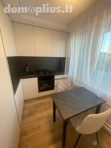 Продается 3 комнатная квартира Klaipėdoje, Naujakiemyje, Naujakiemio g.