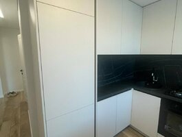 Parduodamas 3 kambarių butas Klaipėdoje, Naujakiemyje, Naujakiemio g.