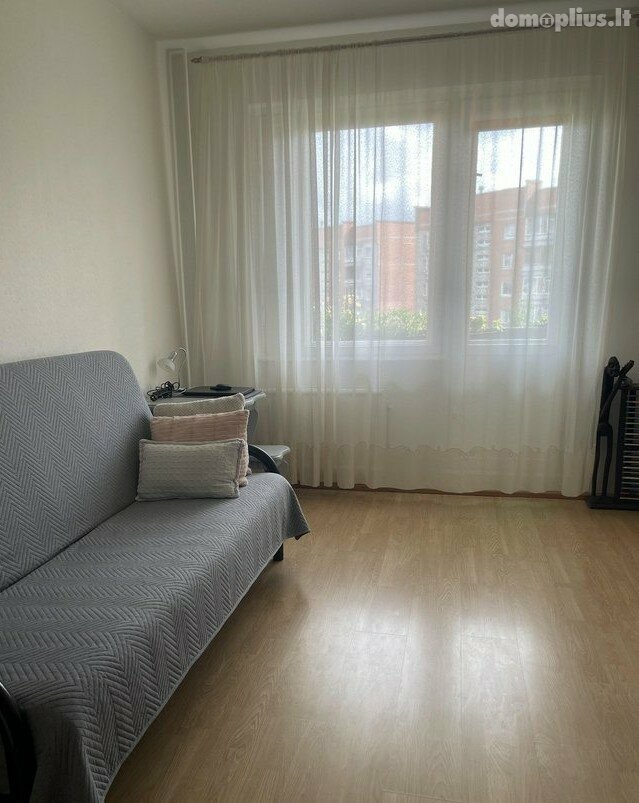 Parduodamas 3 kambarių butas Klaipėdoje, Bandužiuose, Kuncų g.