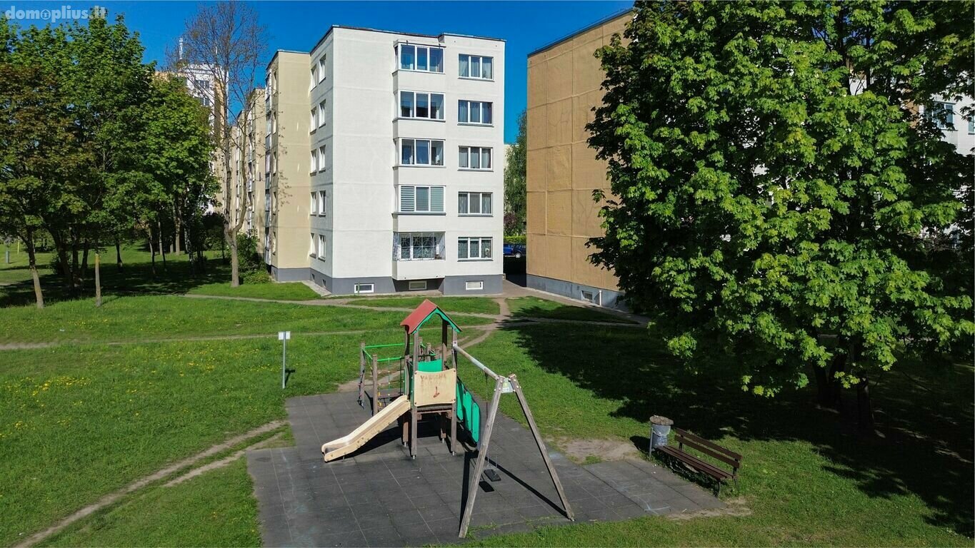 Parduodamas 4 kambarių butas Panevėžys, Panevėžyje, Ateities g.