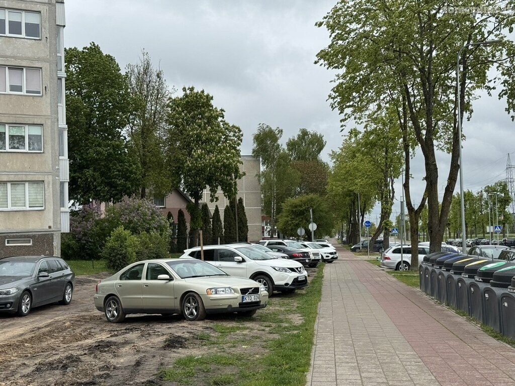 Parduodamas 2 kambarių butas Šiauliuose, Lieporiuose