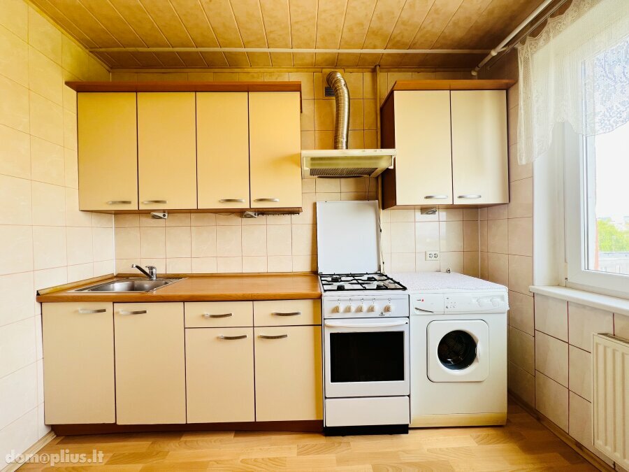 Продается 2 комнатная квартира Šiauliuose, Dainiuose, Dainų g.