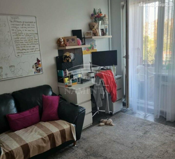 Parduodamas 2 kambarių butas Klaipėdoje, Vingio, Vingio g.