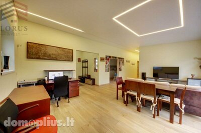 Parduodamas 6 kambarių butas Vilniaus rajono sav., Vėliučionyse, Liepų al.