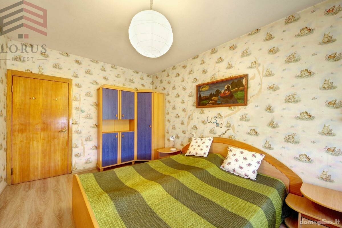 Parduodamas 3 kambarių butas Vilniuje, Šeškinėje, Gelvonų g.