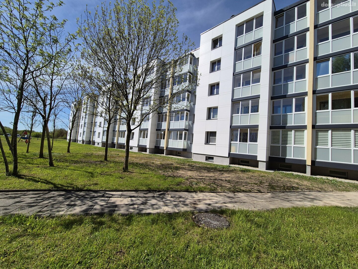 Parduodamas 2 kambarių butas Akmenės rajono sav., Naujoji Akmenė, Ramučių g.