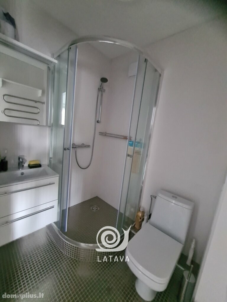 Parduodamas 1 kambario butas Kaune, Žaliakalnyje, Savanorių pr.