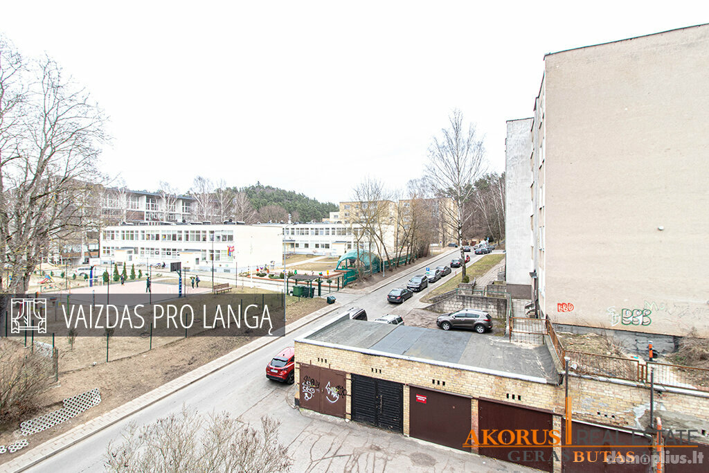 Parduodamas 3 kambarių butas Vilniuje, Antakalnyje, Debesijos g.
