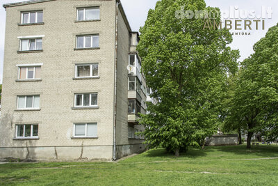 Parduodamas 2 kambarių butas Šiauliuose, Centre, Vytauto g.
