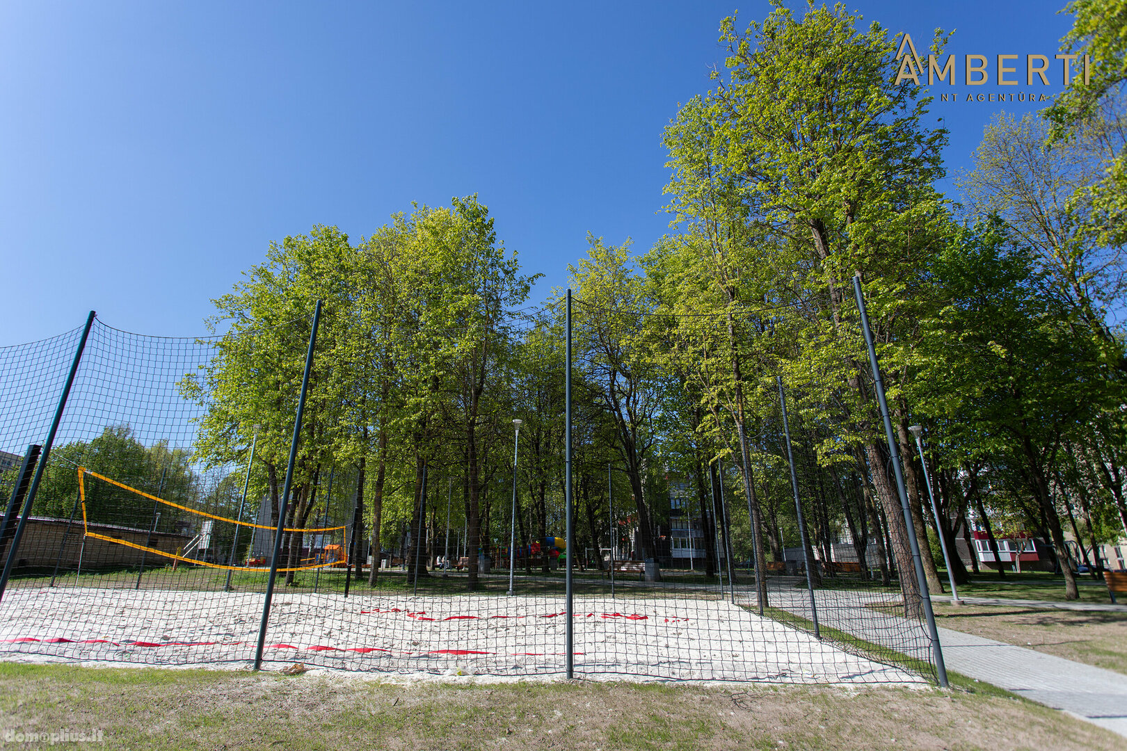 Parduodamas 2 kambarių butas Šiauliuose, Lieporiuose, Rasos g.