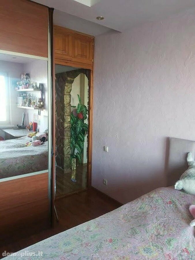 Продается 3 комнатная квартира Klaipėdoje, Debrecene, Debreceno g.